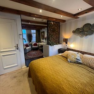 Camera deluxe con letto queen size